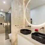 10p 160m2 With Terace Appartement Paris