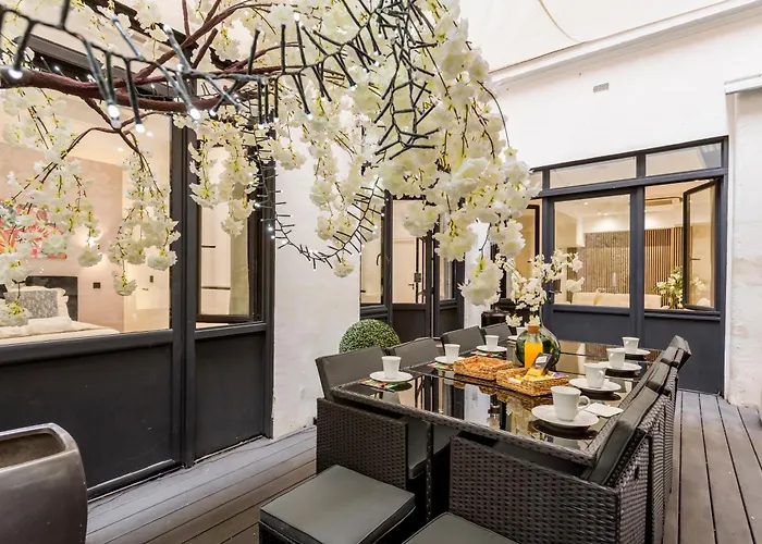 Apartment 10p 160m2 With Terace Paris