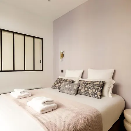 10p 160m2 With Terace Apartment