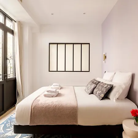 10p 160m2 With Terace Apartment